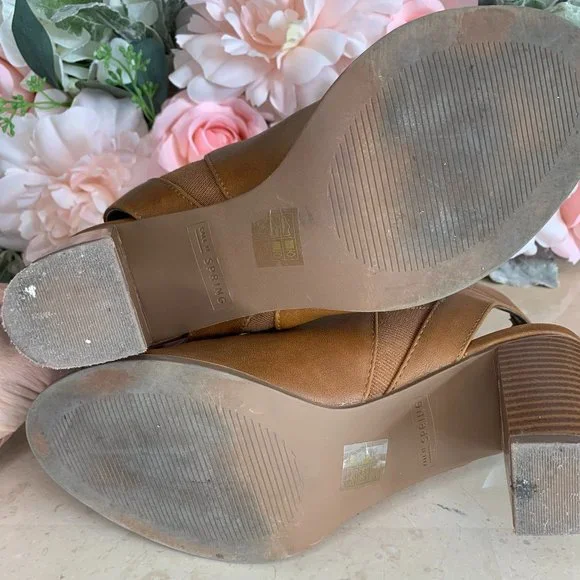 Call It Spring - Picture 5 of 9